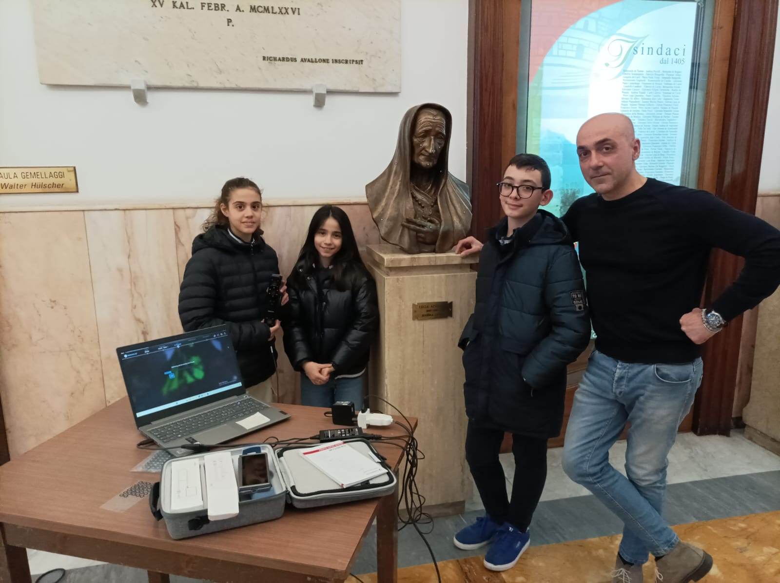 Blog cover: When History Meets STEM Education - Bringing a local historical figure to life with EINSTAR 3D scanning technology.